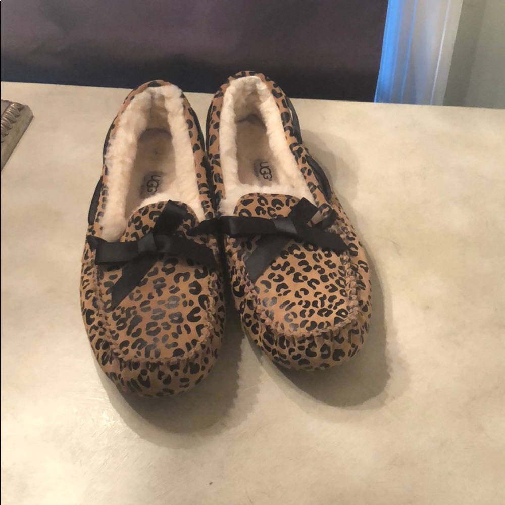 Ugg cheetah print slippers